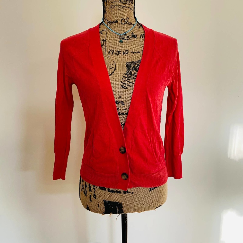 American Eagle Outfitters Coral 100% Cotton V Neck 2 Button Cardigan Size Small